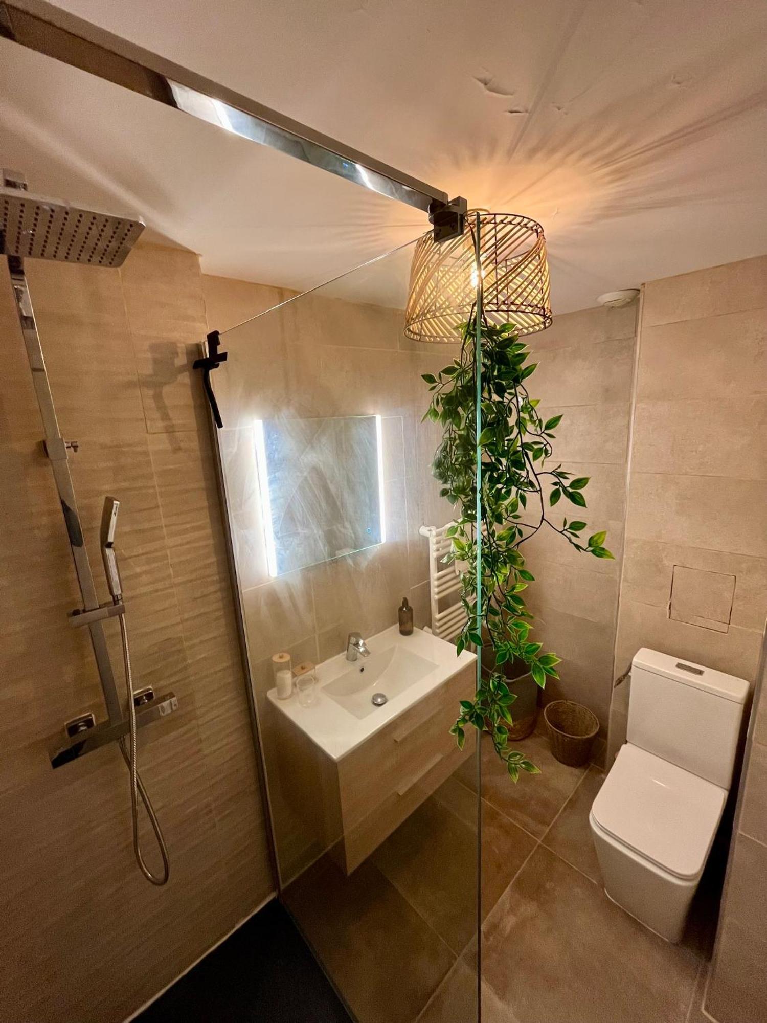 Appartement Chloe Du Lac Montferrat  Dış mekan fotoğraf
